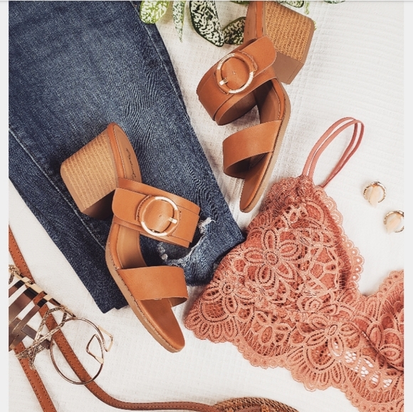 SUMMER collection// double strap camel heel - Picture 5 of 7